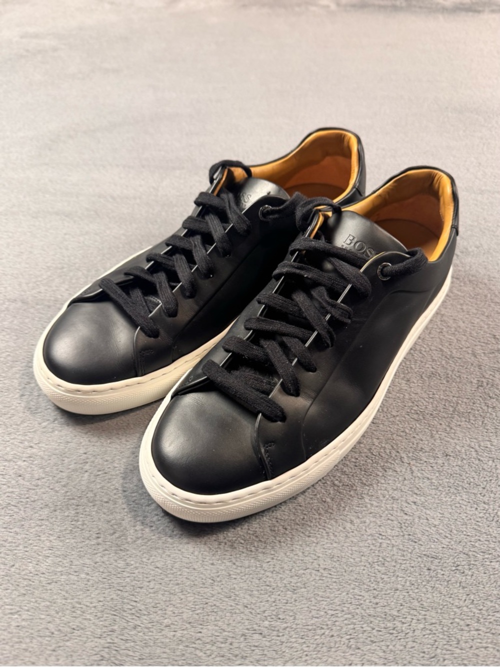 Hugo Boss Mirage Black Leather Low-Top Sneakers